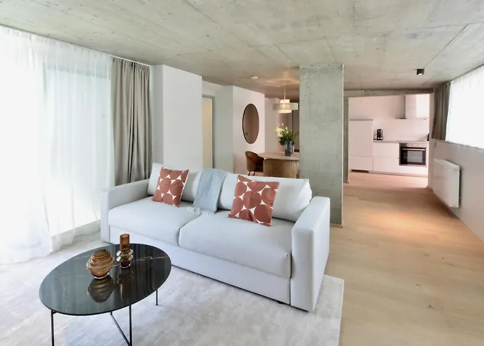 Apartment High End Attic Flat In The Centre *
